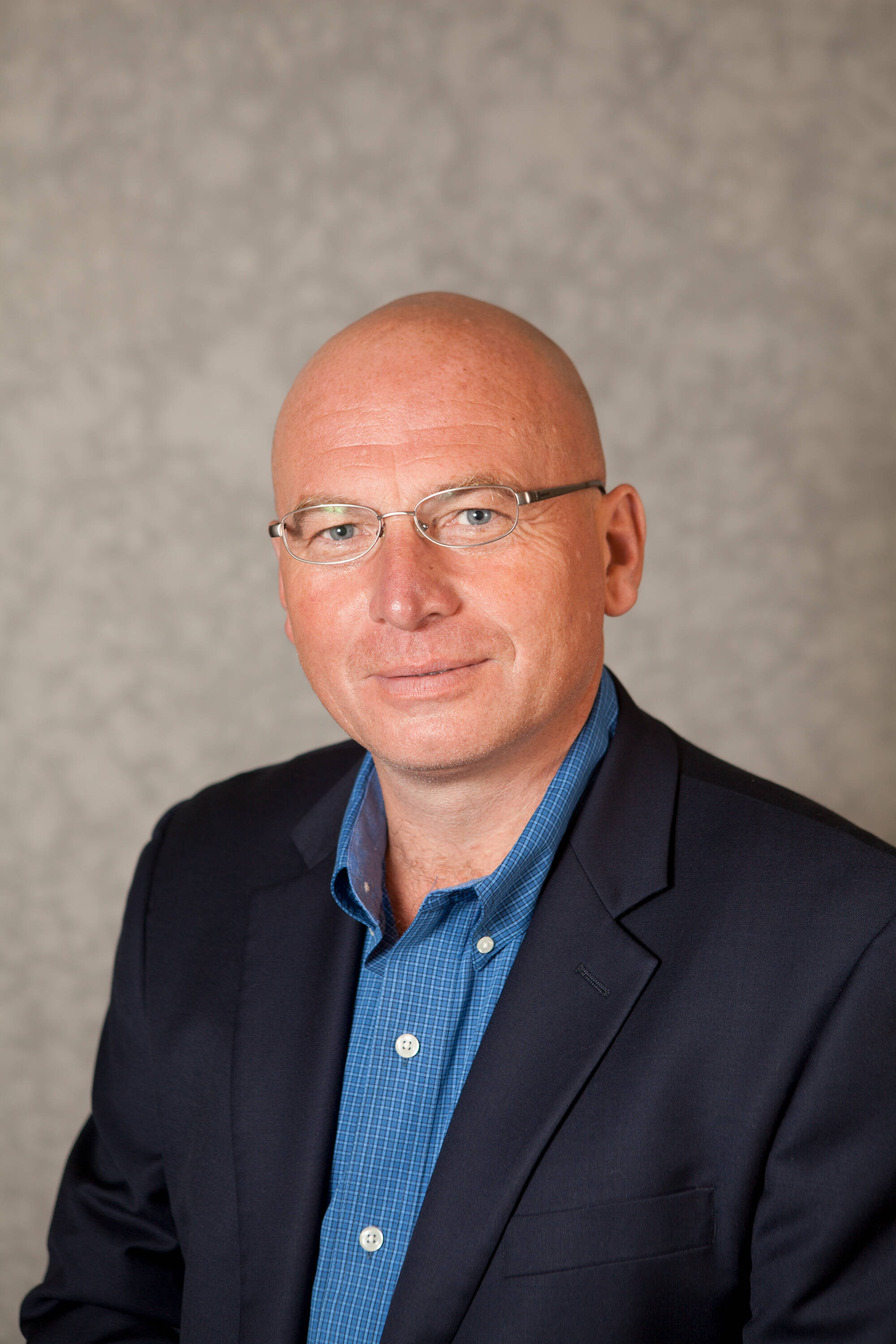 Bogdan Adamczyk headshot